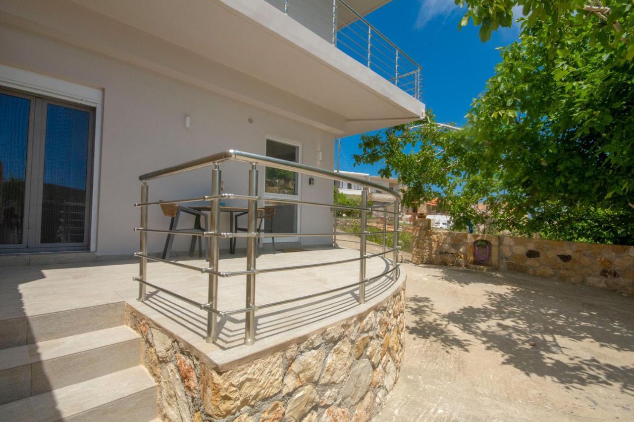 Ferienwohnung Arismari House Ravdhoúkha Exterior foto
